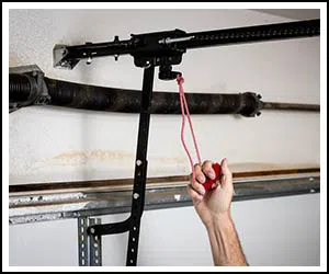 United Garage Door Repair Service Milwaukee, WI 262-320-4618 - spring